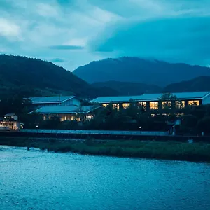 Hotel Muni By Onko Chishin